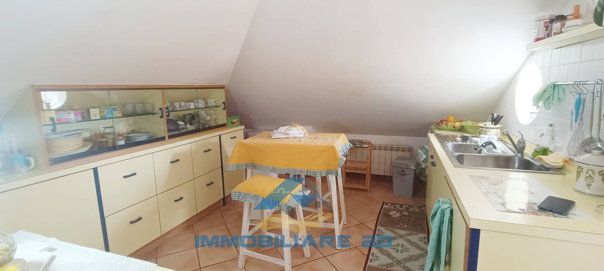 Mansarda in vendita a Teramo, Prima periferia