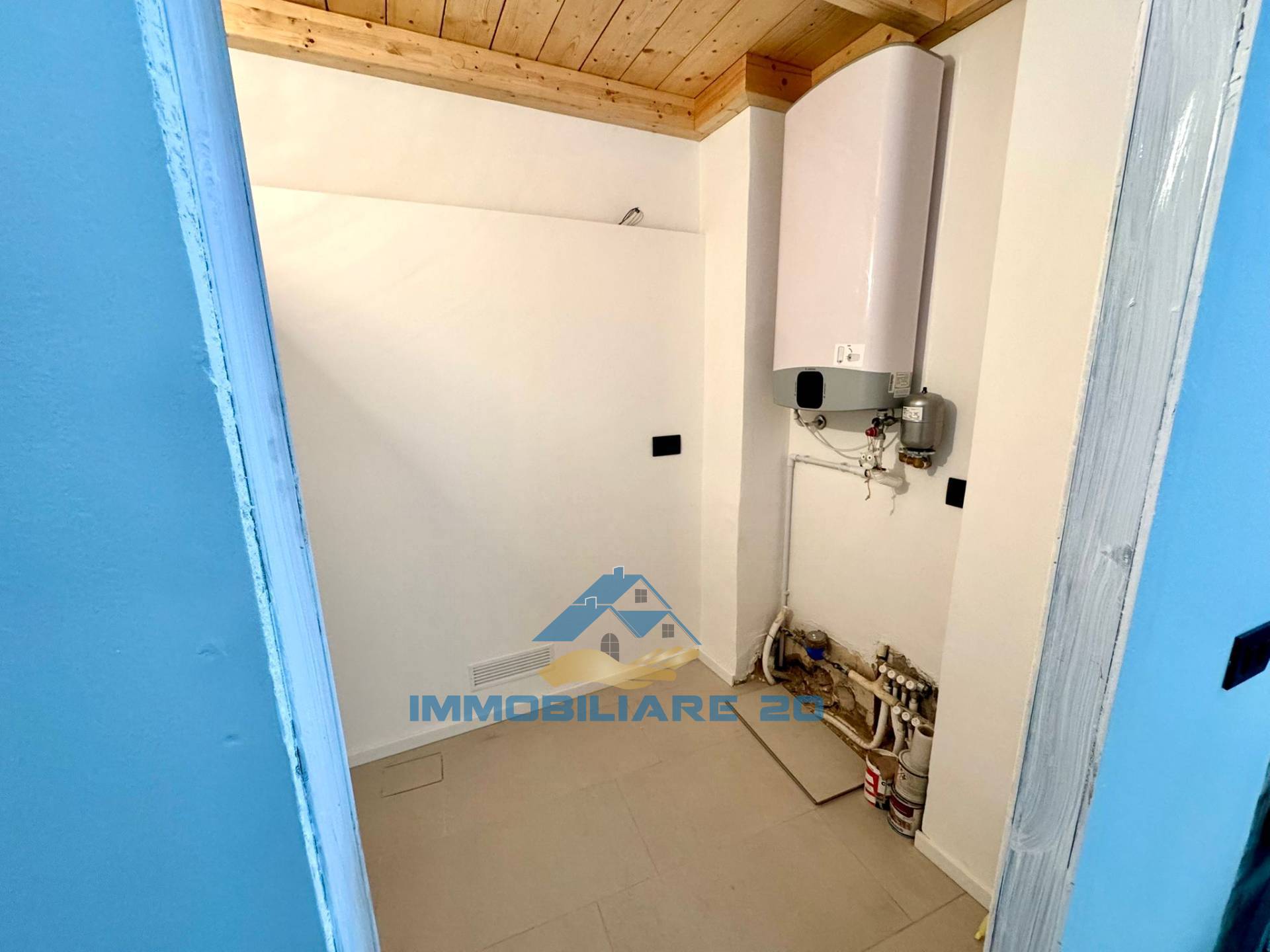 Studio/Ufficio in affitto a Teramo, Centro