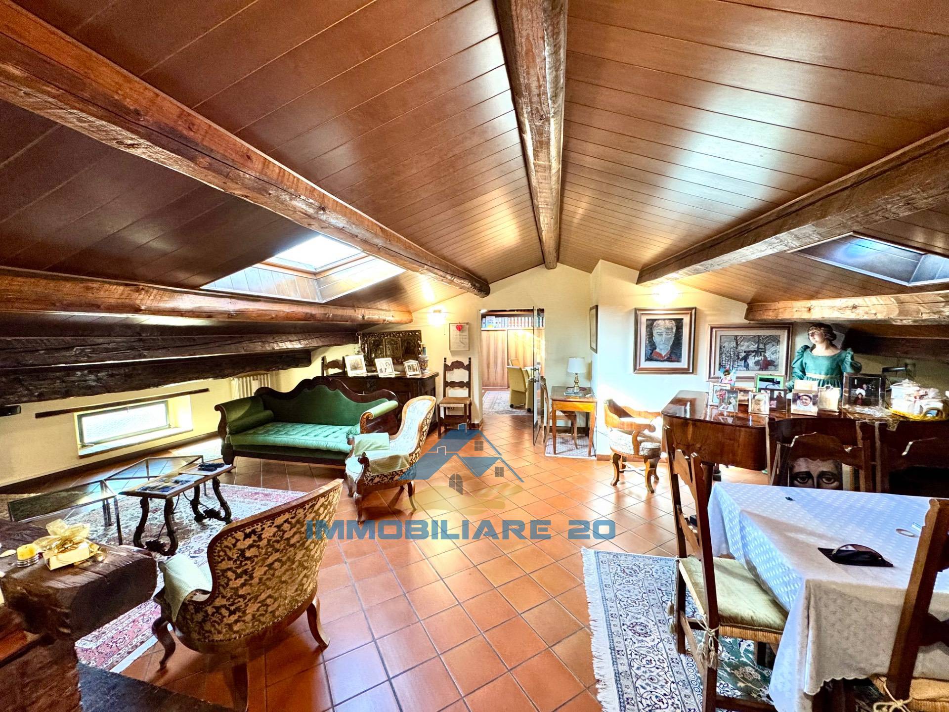 Mansarda in vendita a Teramo, Centro