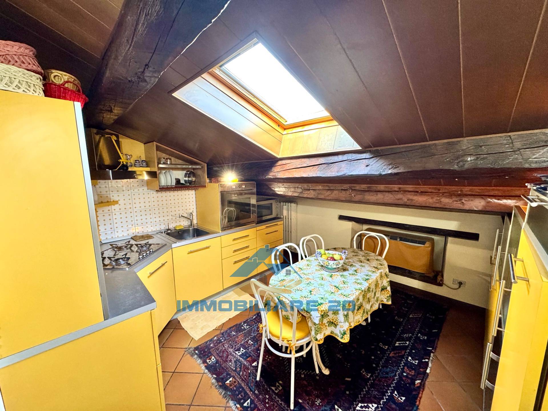 Mansarda in vendita a Teramo, Centro