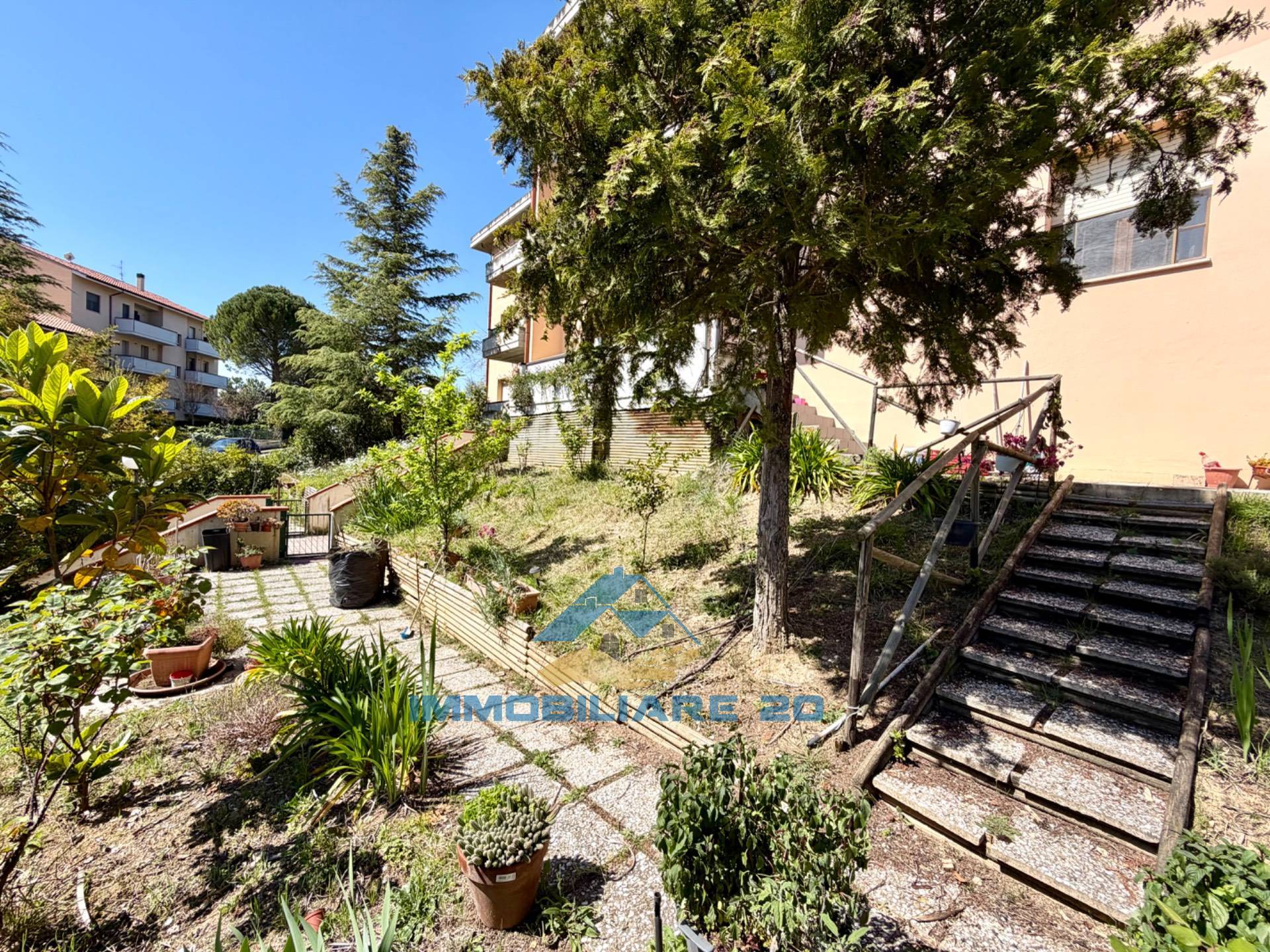 Appartamento in vendita a Teramo, Prima periferia