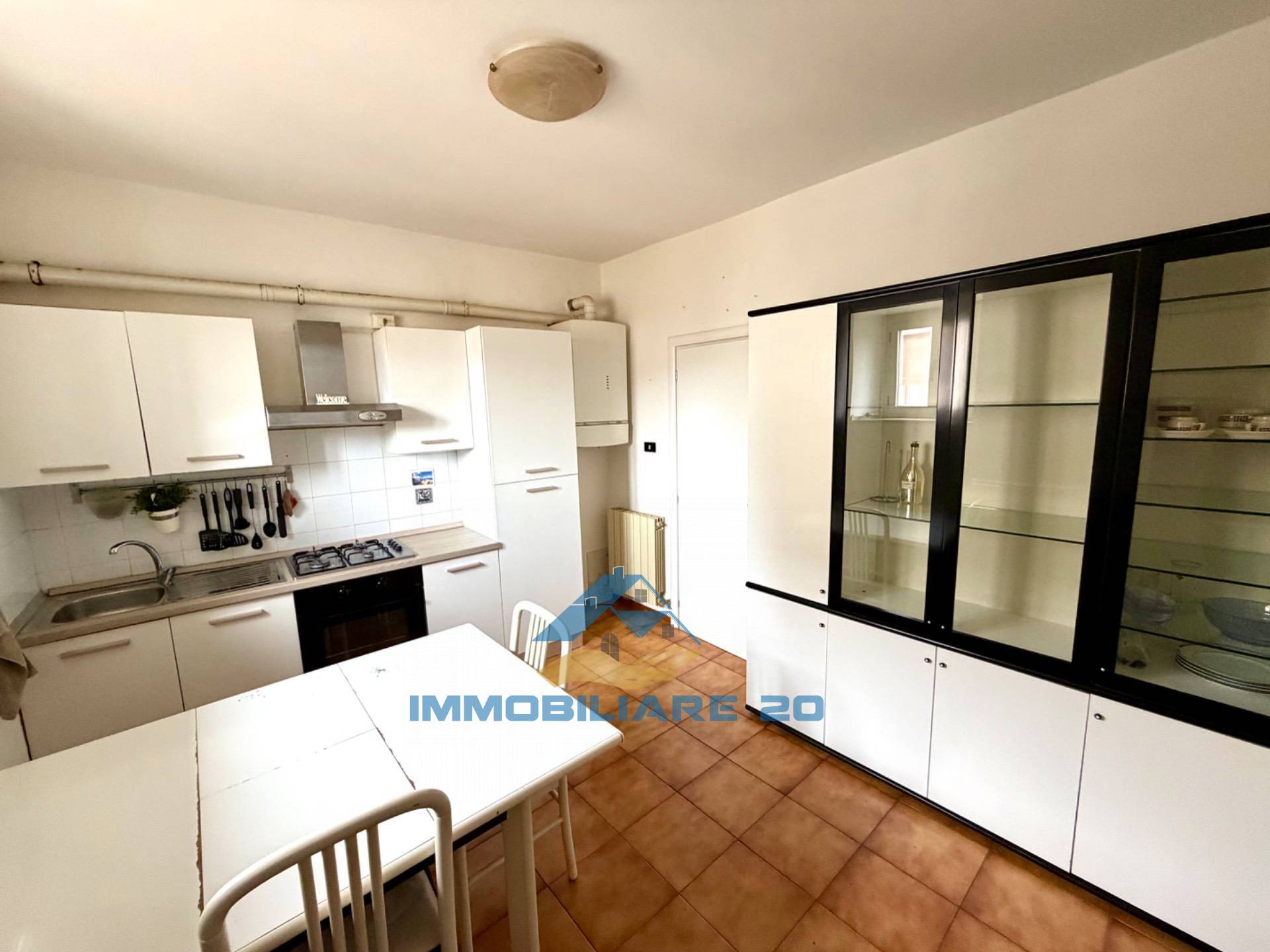 Appartamento in vendita a Teramo, Centro