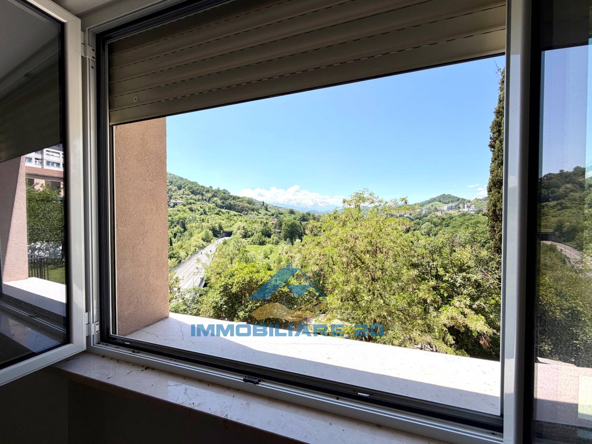 Appartamento in vendita a Teramo, Centro