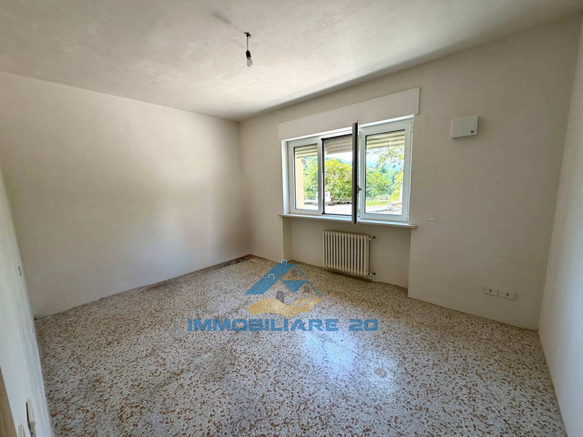 Appartamento in vendita a Teramo, Centro