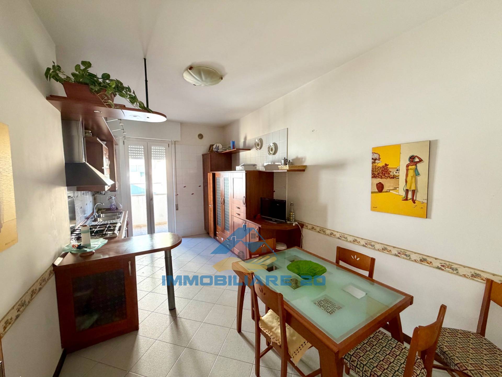 Appartamento in vendita a Teramo, Centro