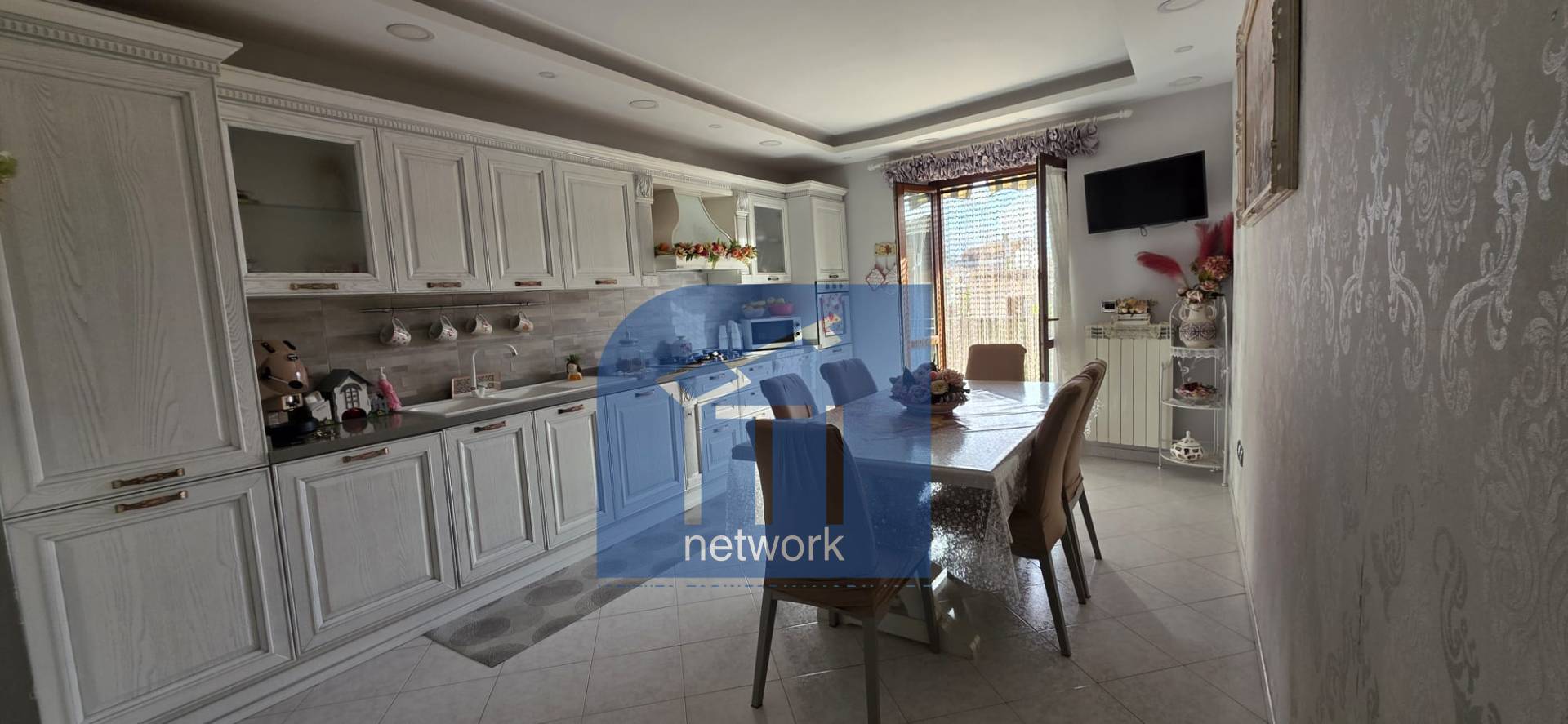 TRILOCALE in vendita a Giugliano in Campania