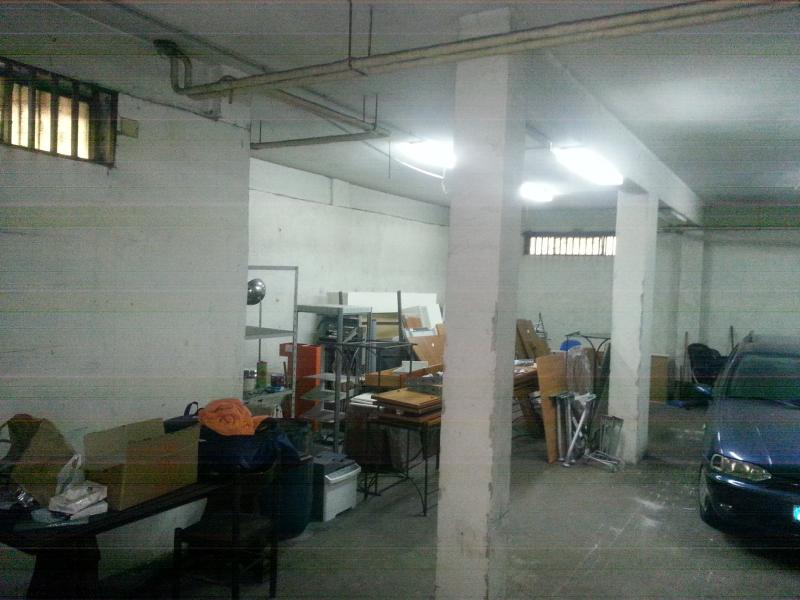 MAGAZZINO/CANTINA in vendita a Marano di Napoli