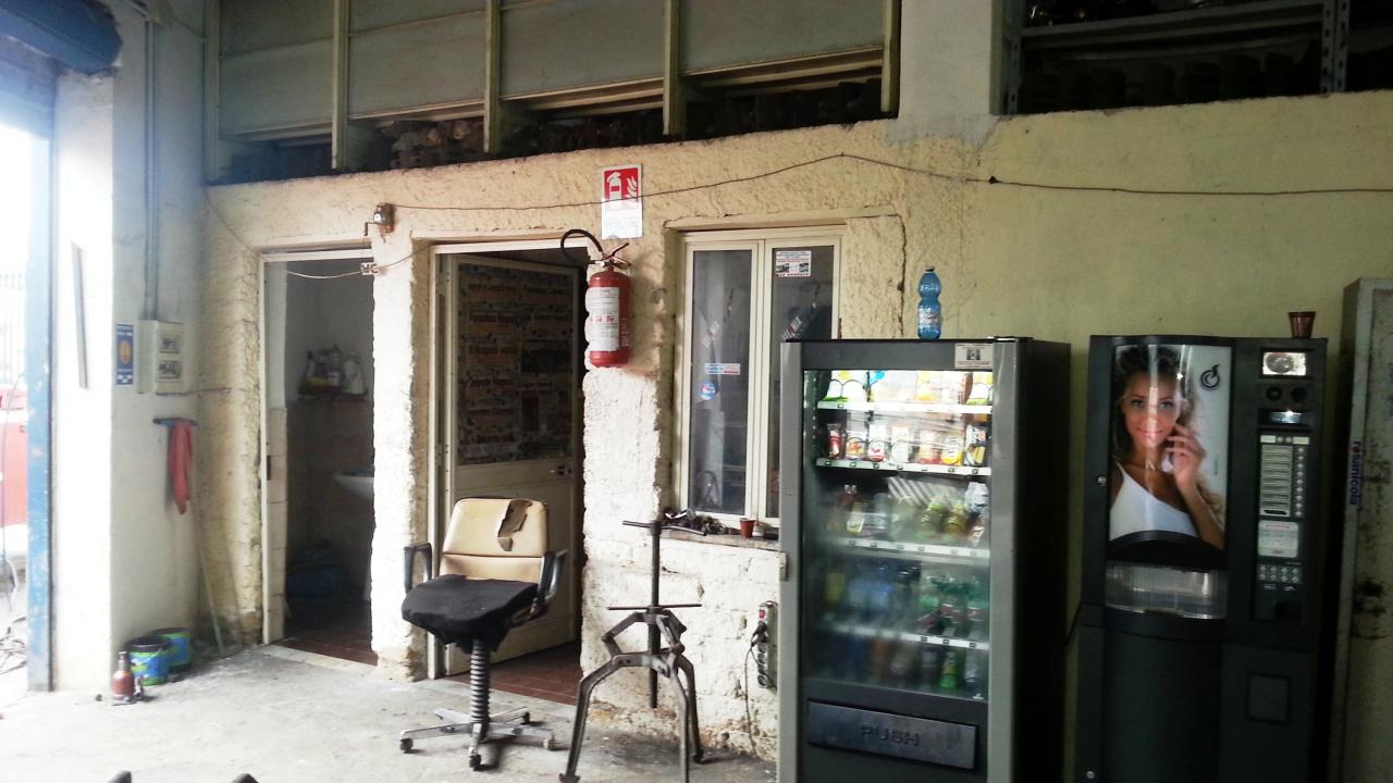 FABBRICATO INDUSTRIALE in vendita a Giugliano in Campania