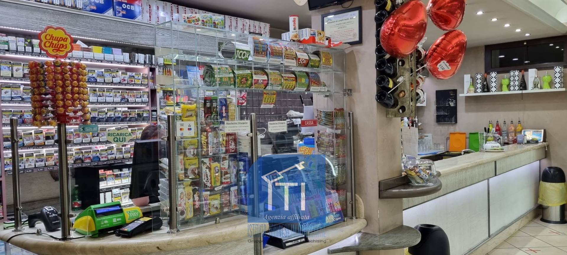 LICENZA/ATTIVITA COMM.LE in vendita a Giugliano in Campania