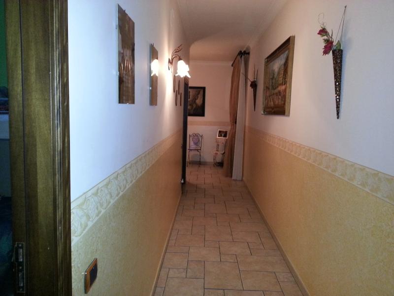 VILLA BIFAMILIARE in vendita a Calvizzano