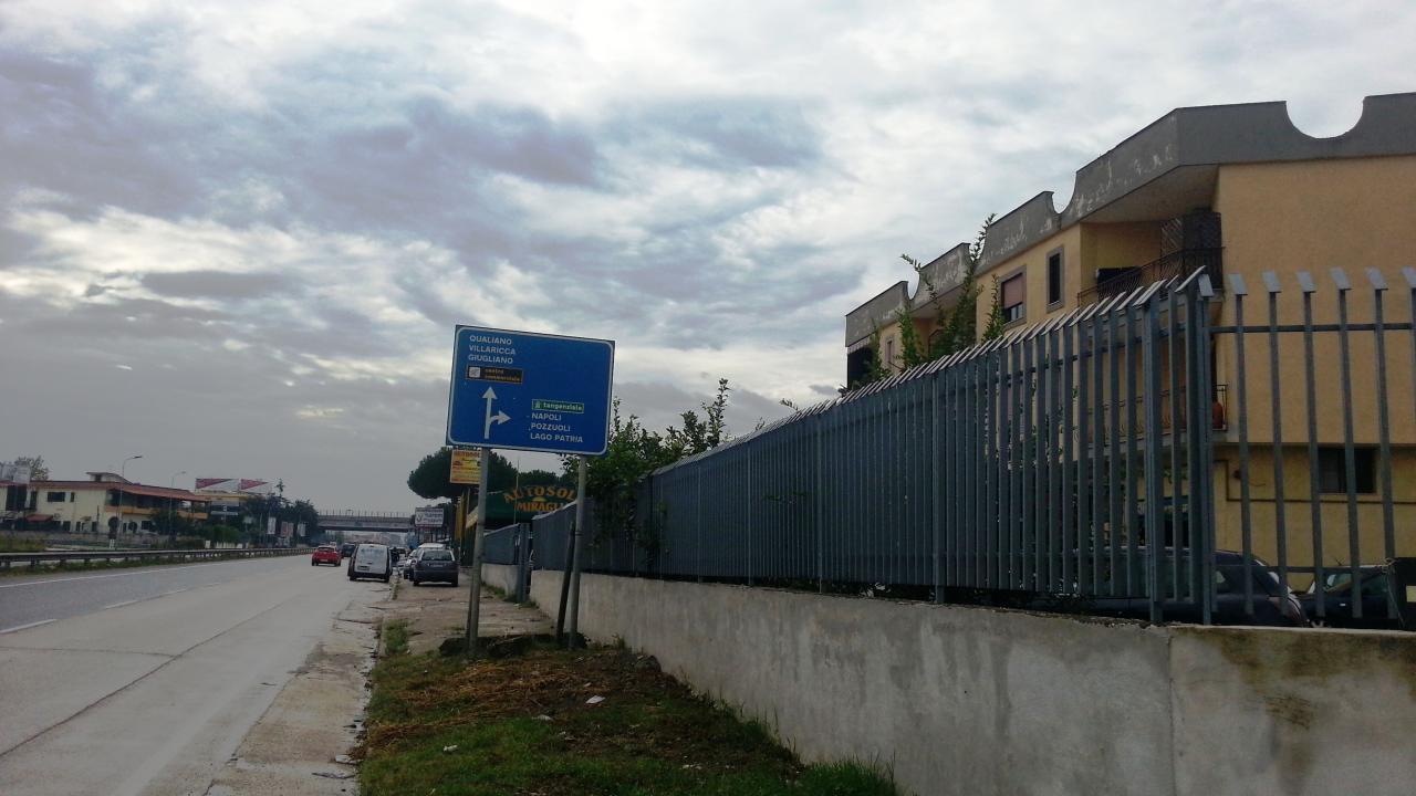 FABBRICATO INDUSTRIALE in vendita a Giugliano in Campania