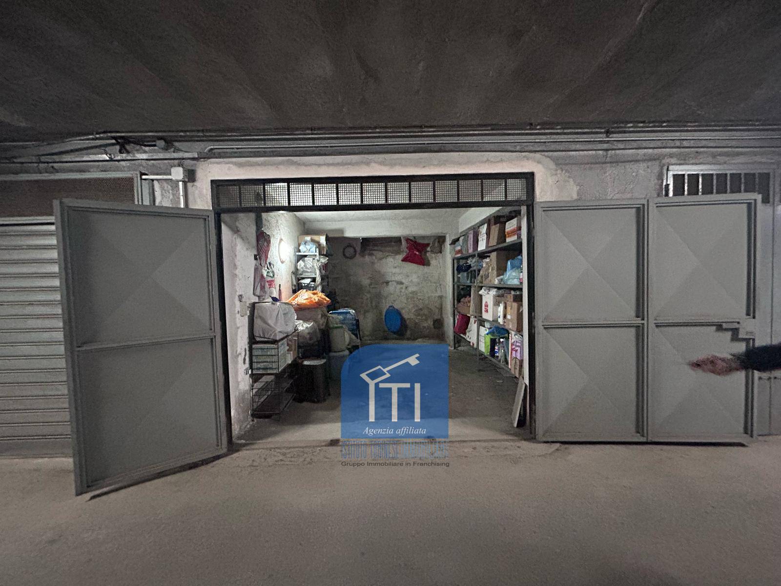 Box o garage in vendita a Marano di Napoli