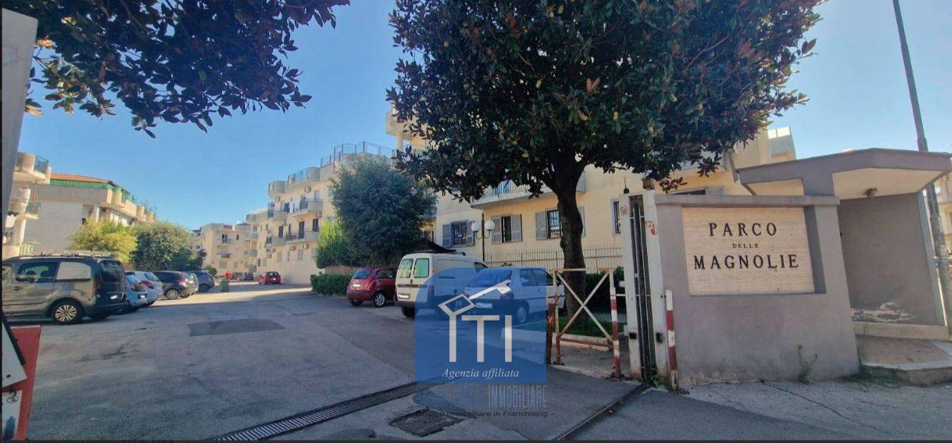 Box o garage in vendita a Qualiano