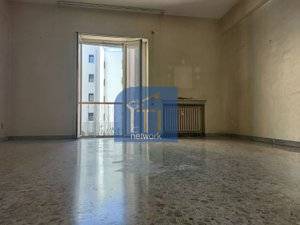 TRILOCALE in vendita a Napoli, Arenella