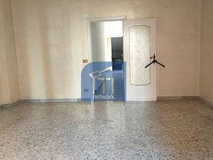 TRILOCALE in vendita a Napoli, Arenella