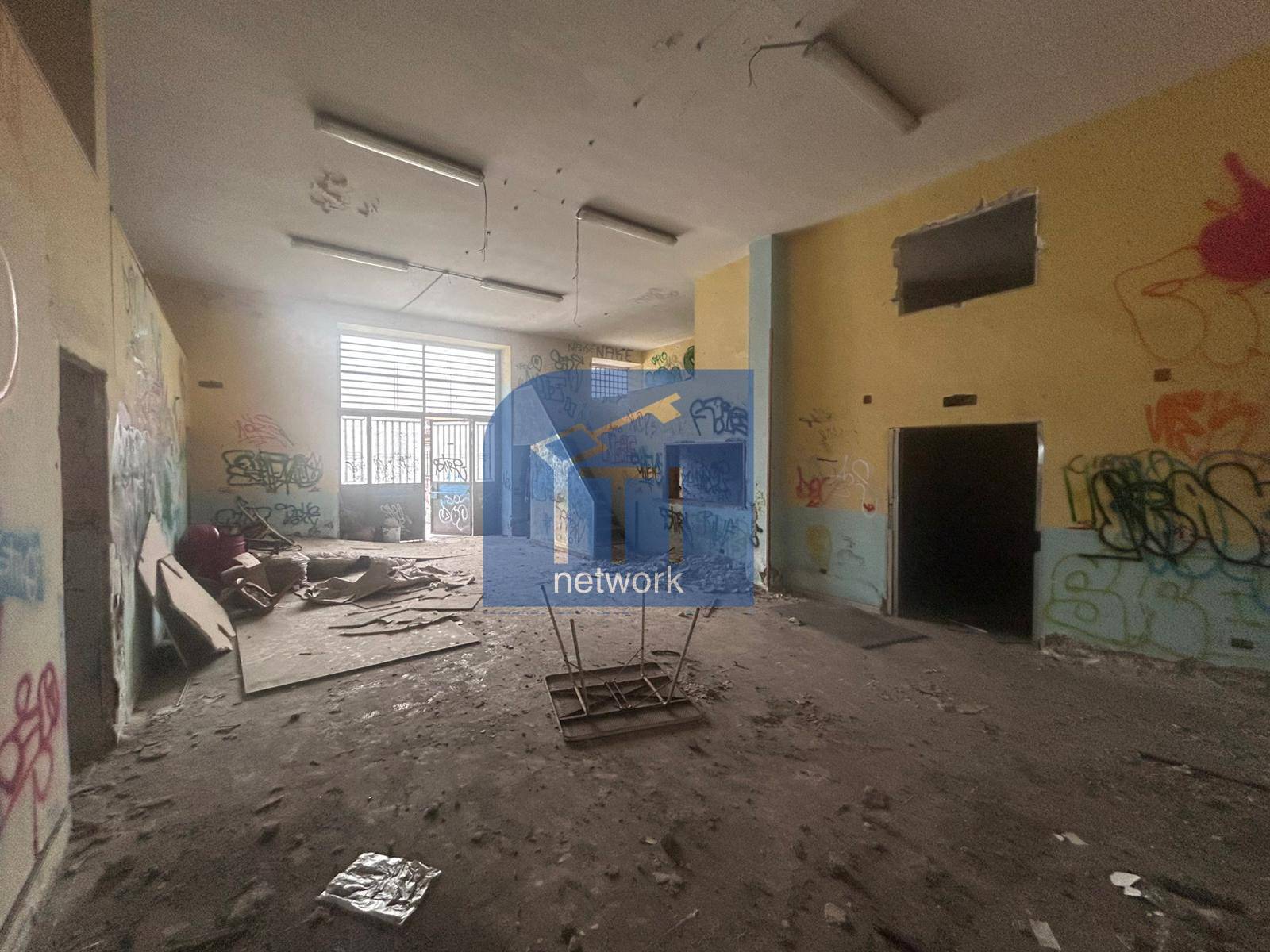 NEGOZIO in affitto a Qualiano