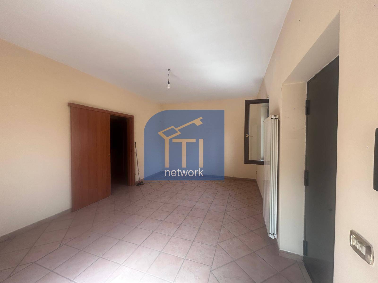 VILLA BIFAMILIARE in affitto a Giugliano in Campania, Varcaturo