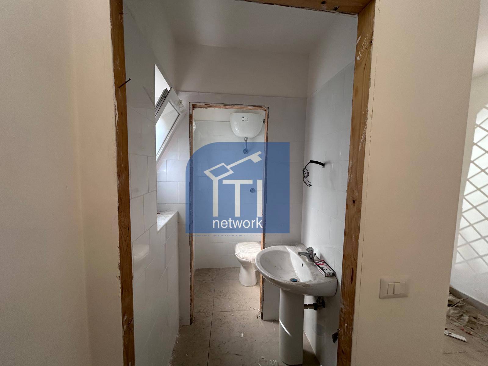 NEGOZIO in affitto a Qualiano