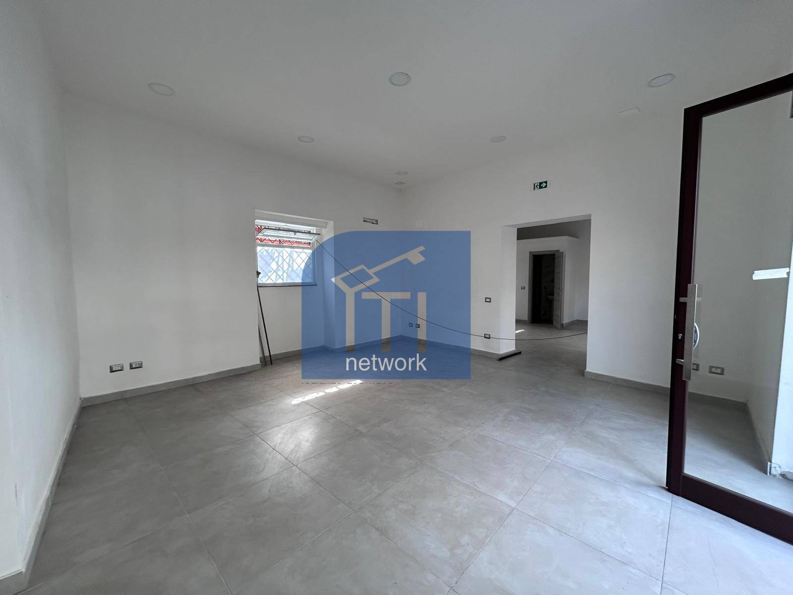 NEGOZIO in affitto a Qualiano