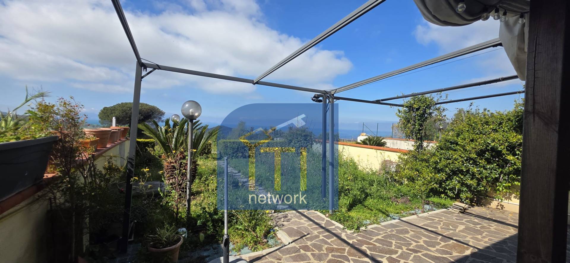 TRILOCALE in vendita a Pozzuoli, MONTE RUSCELLO