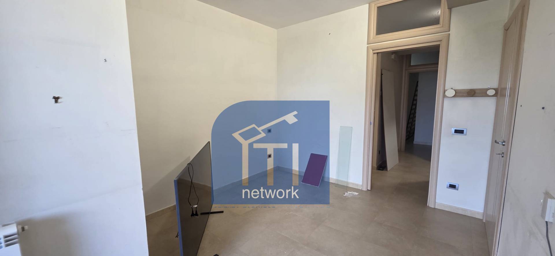 TRILOCALE in vendita a Pozzuoli, MONTE RUSCELLO