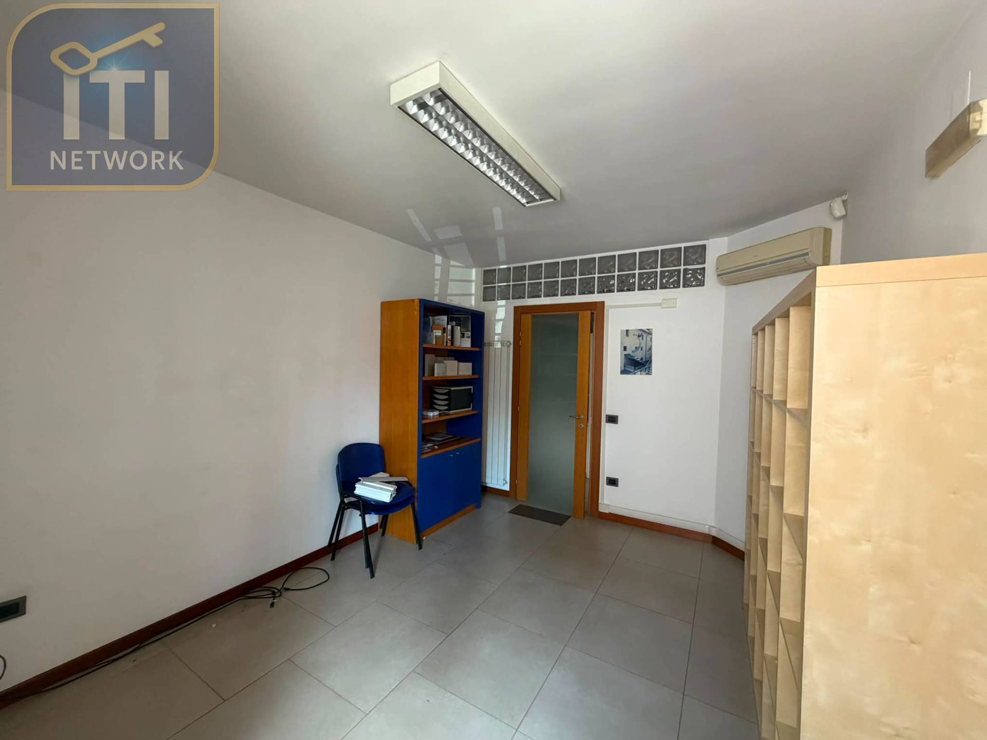 UFFICIO in affitto a Giugliano in Campania
