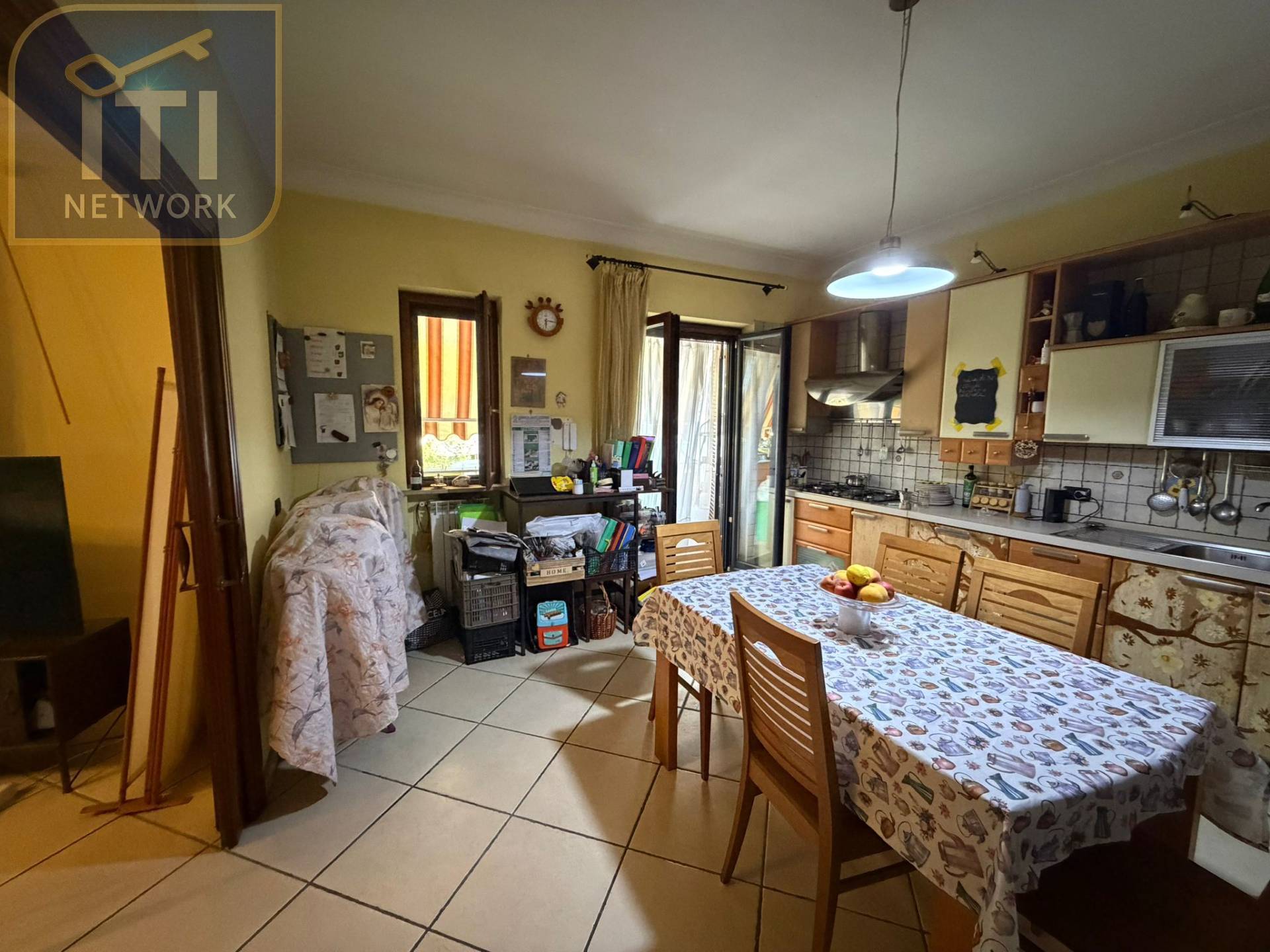 VILLINO A SCHIERA in vendita a Giugliano in Campania