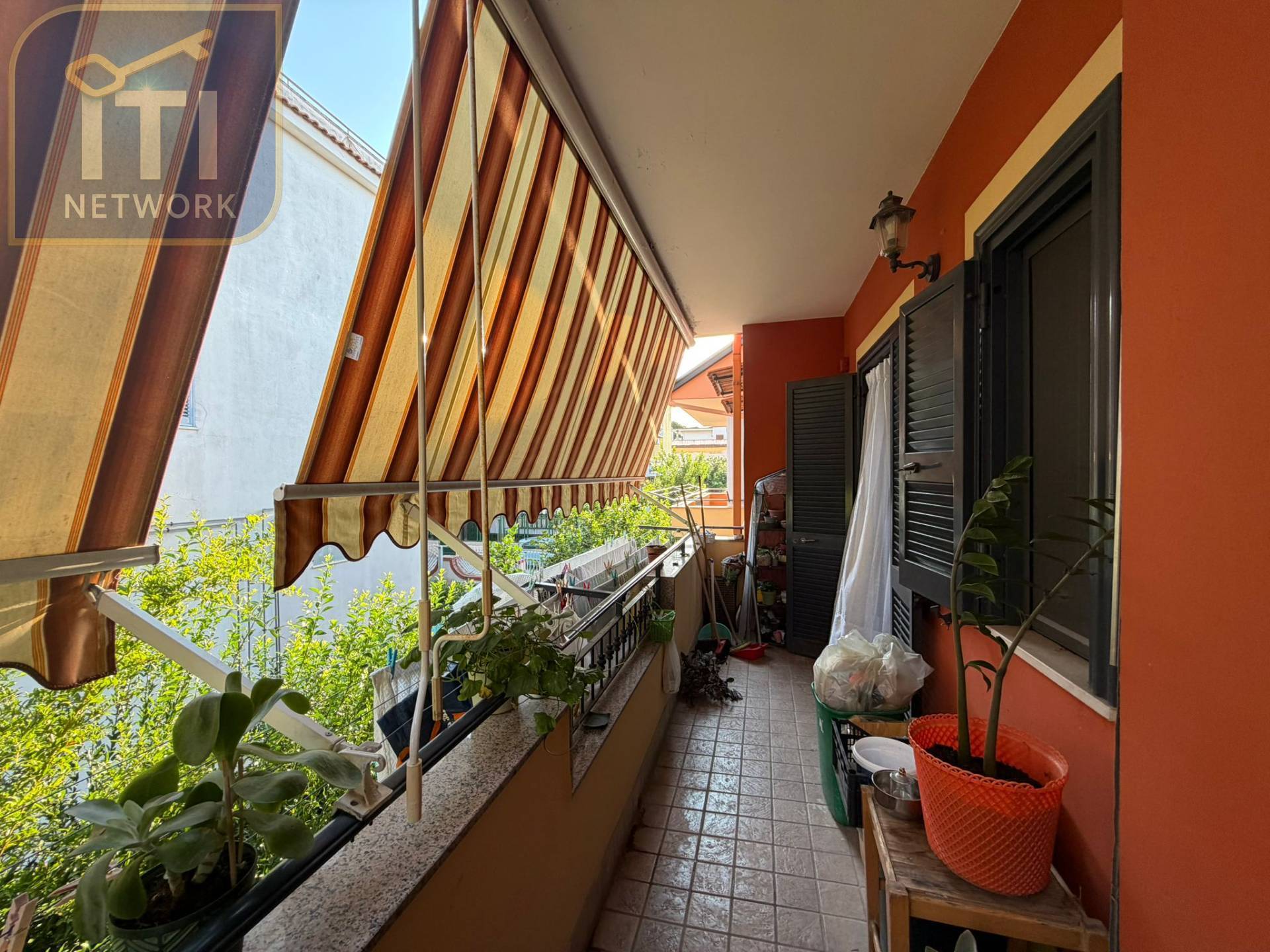 VILLINO A SCHIERA in vendita a Giugliano in Campania