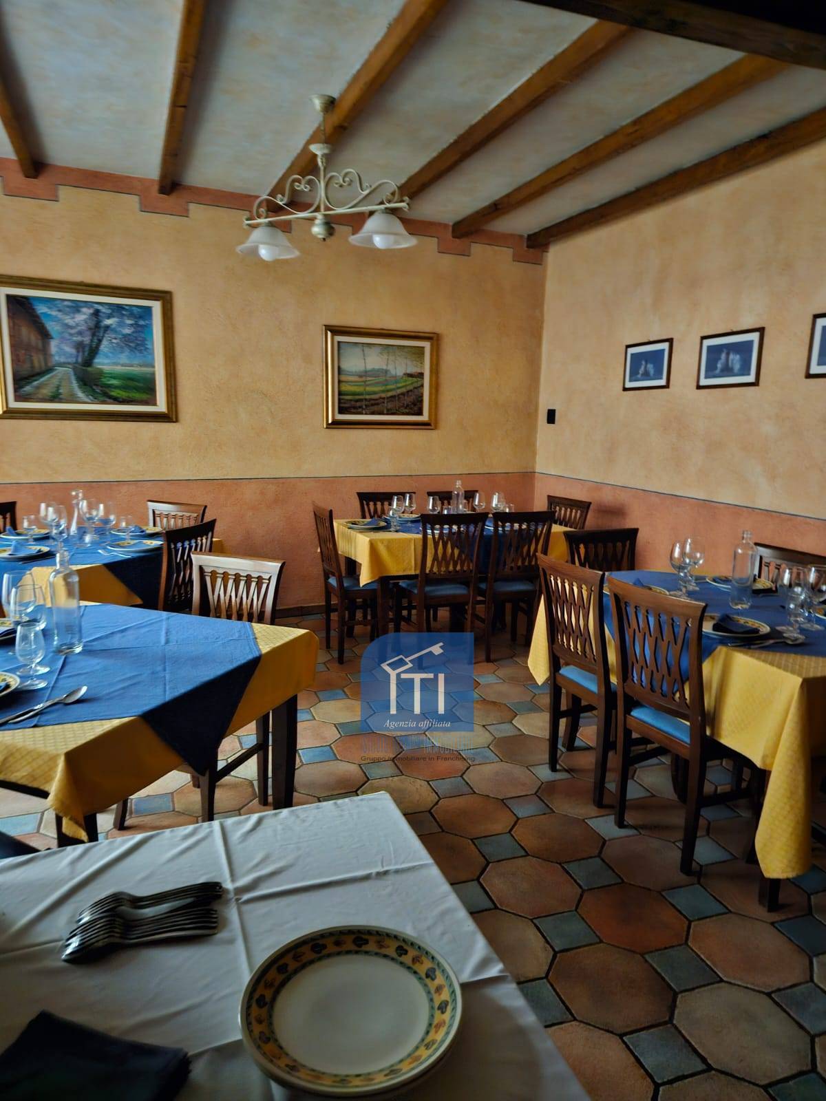 LICENZA/ATTIVITA COMM.LE in vendita a Sostegno