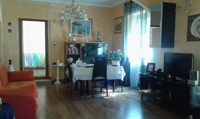 INTERO STABILE in vendita a Livorno Ferraris