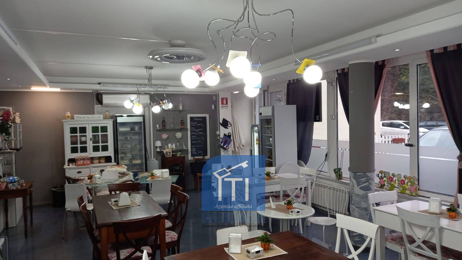 LICENZA/ATTIVITA COMM.LE in vendita a Ivrea