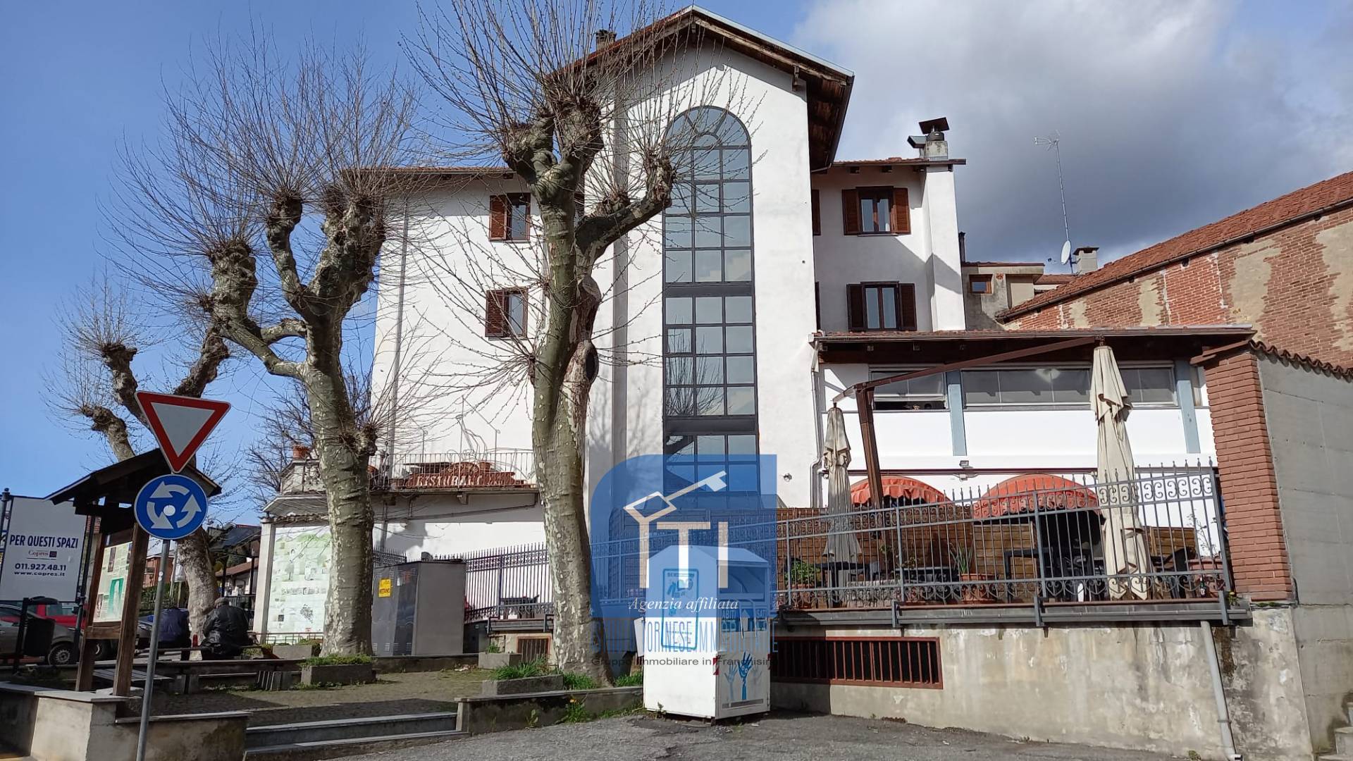 LICENZA/ATTIVITA COMM.LE in vendita a Corio