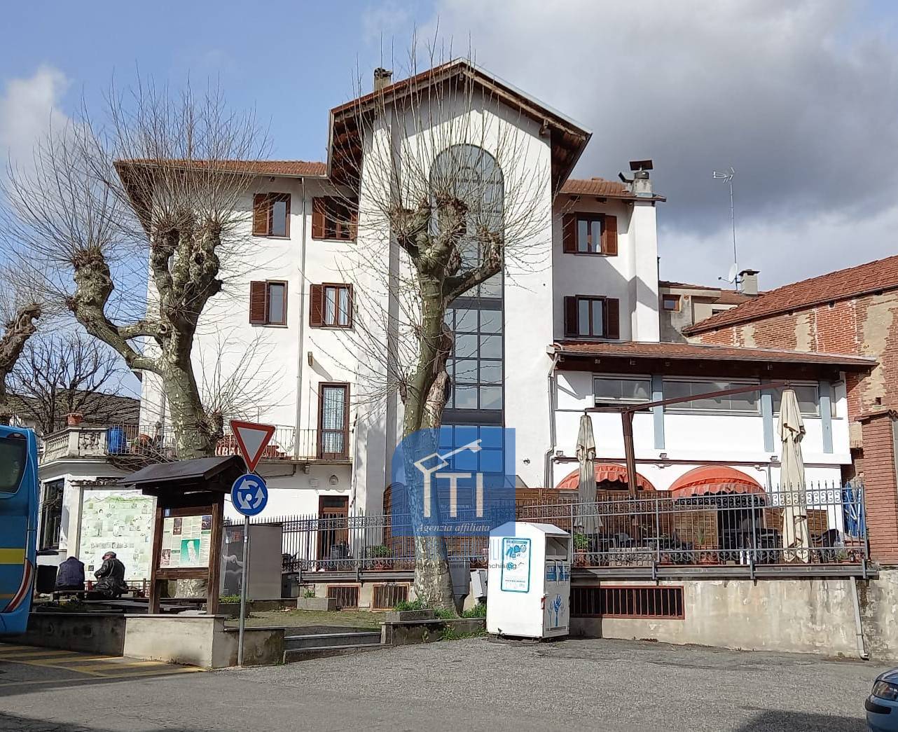 LICENZA/ATTIVITA COMM.LE in vendita a Corio