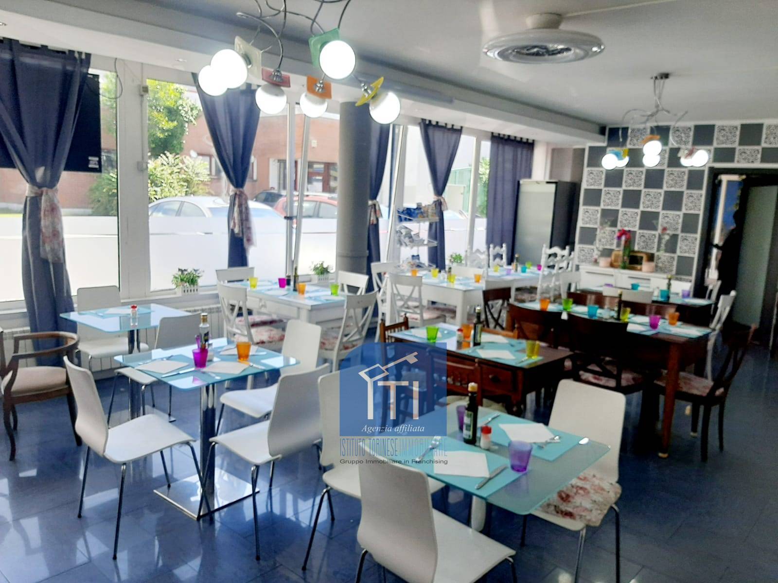 LICENZA/ATTIVITA COMM.LE in vendita a Ivrea