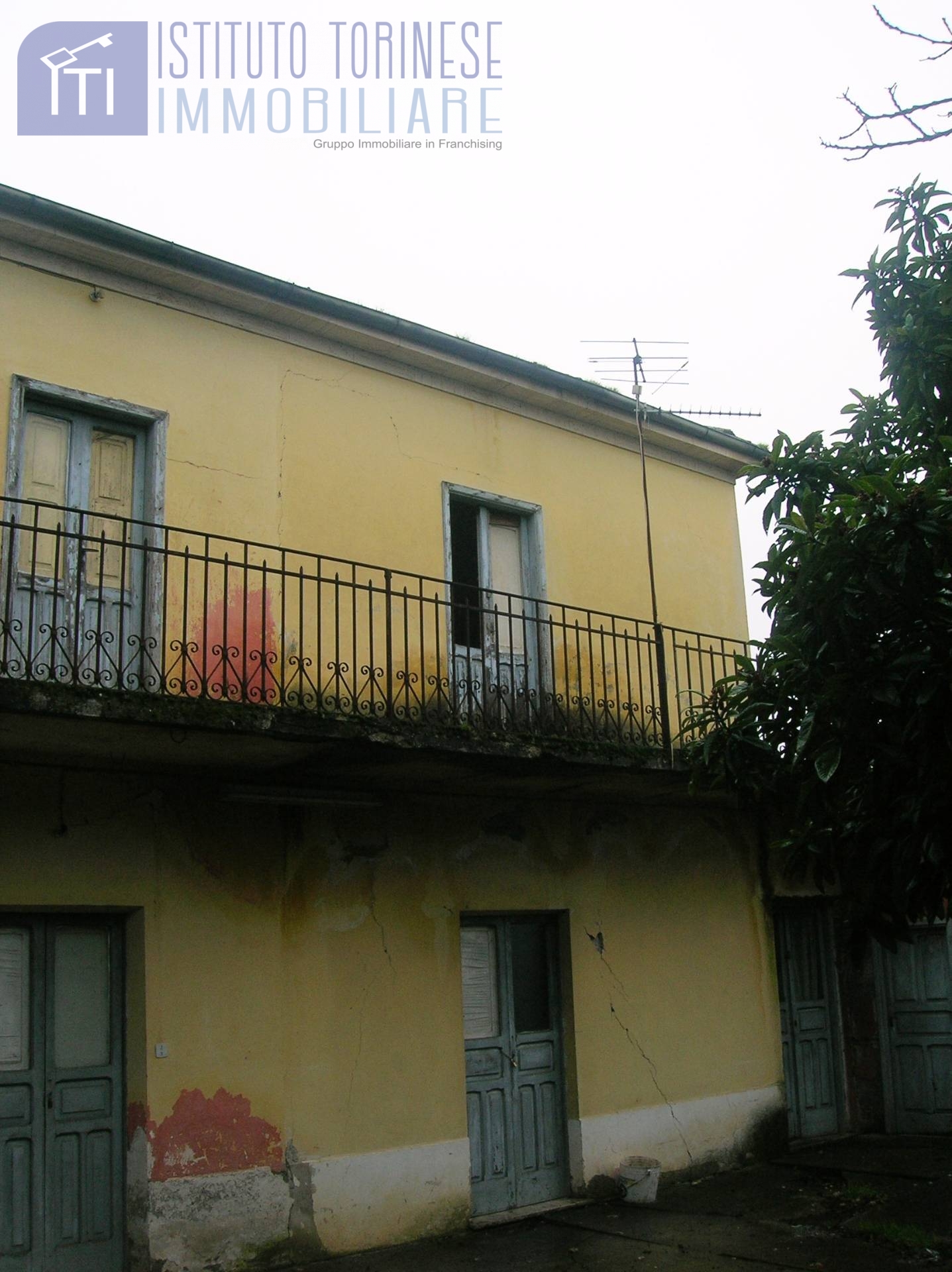 CASALE in vendita a Cassino