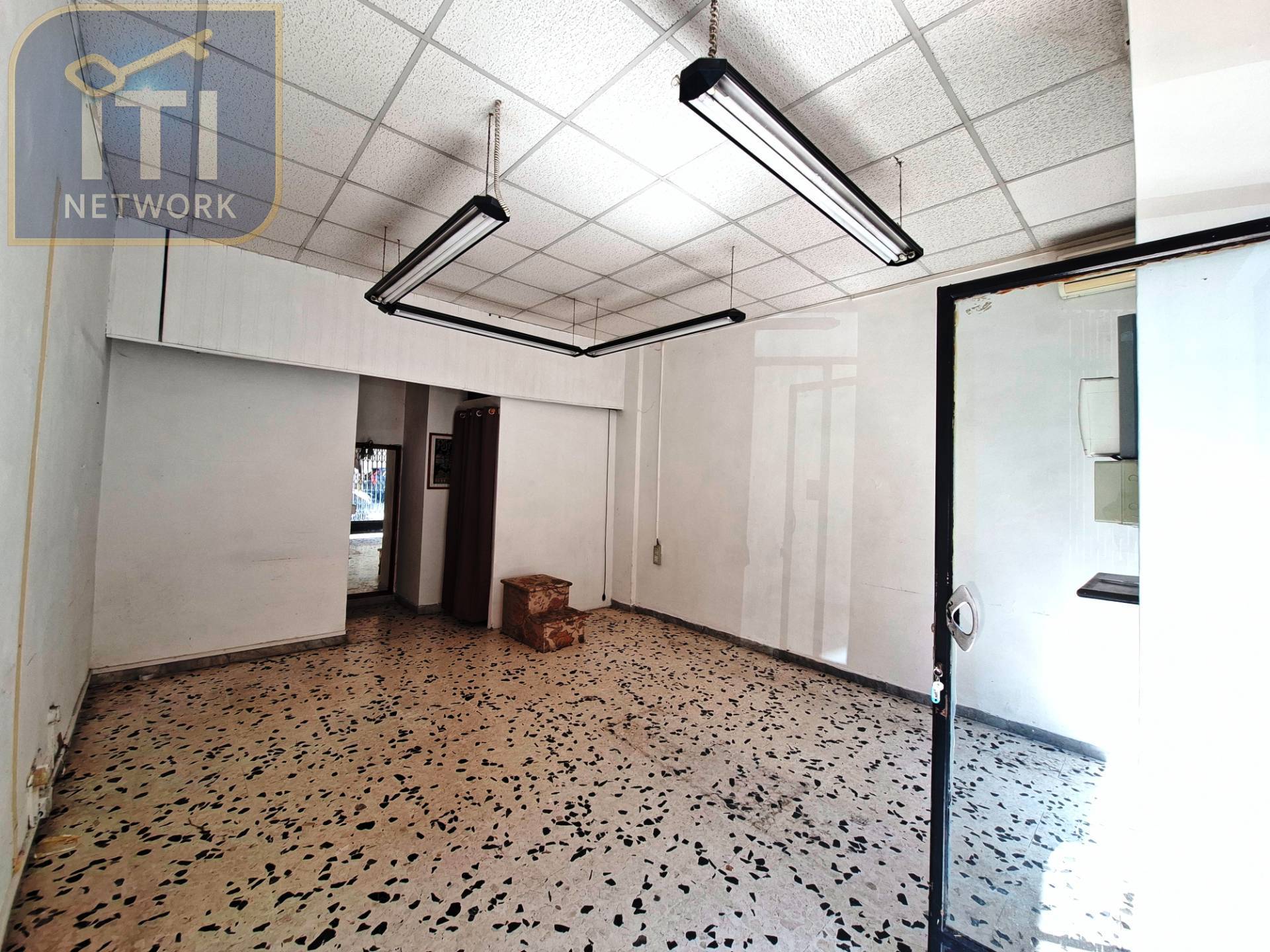 NEGOZIO in affitto a Cassino