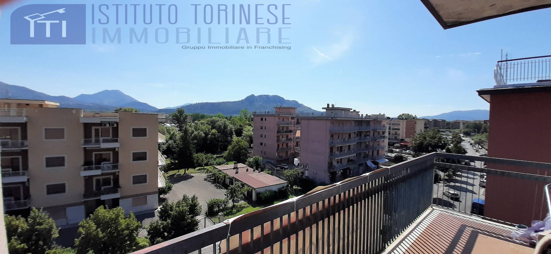 APPARTAMENTO + DI 4 LOCALI in affitto a Cassino