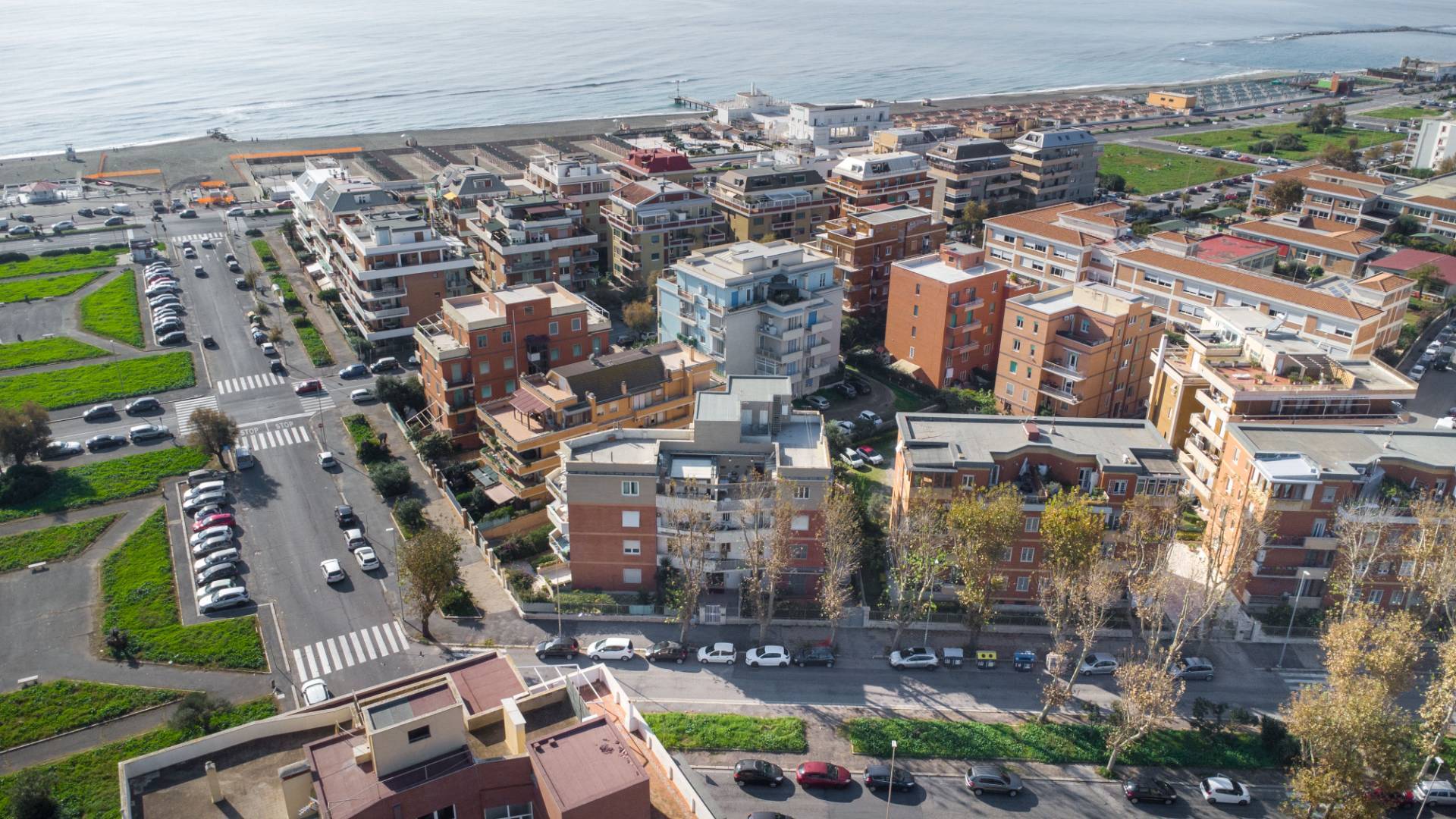 Attico con terrazzo, Roma ostia stella polare