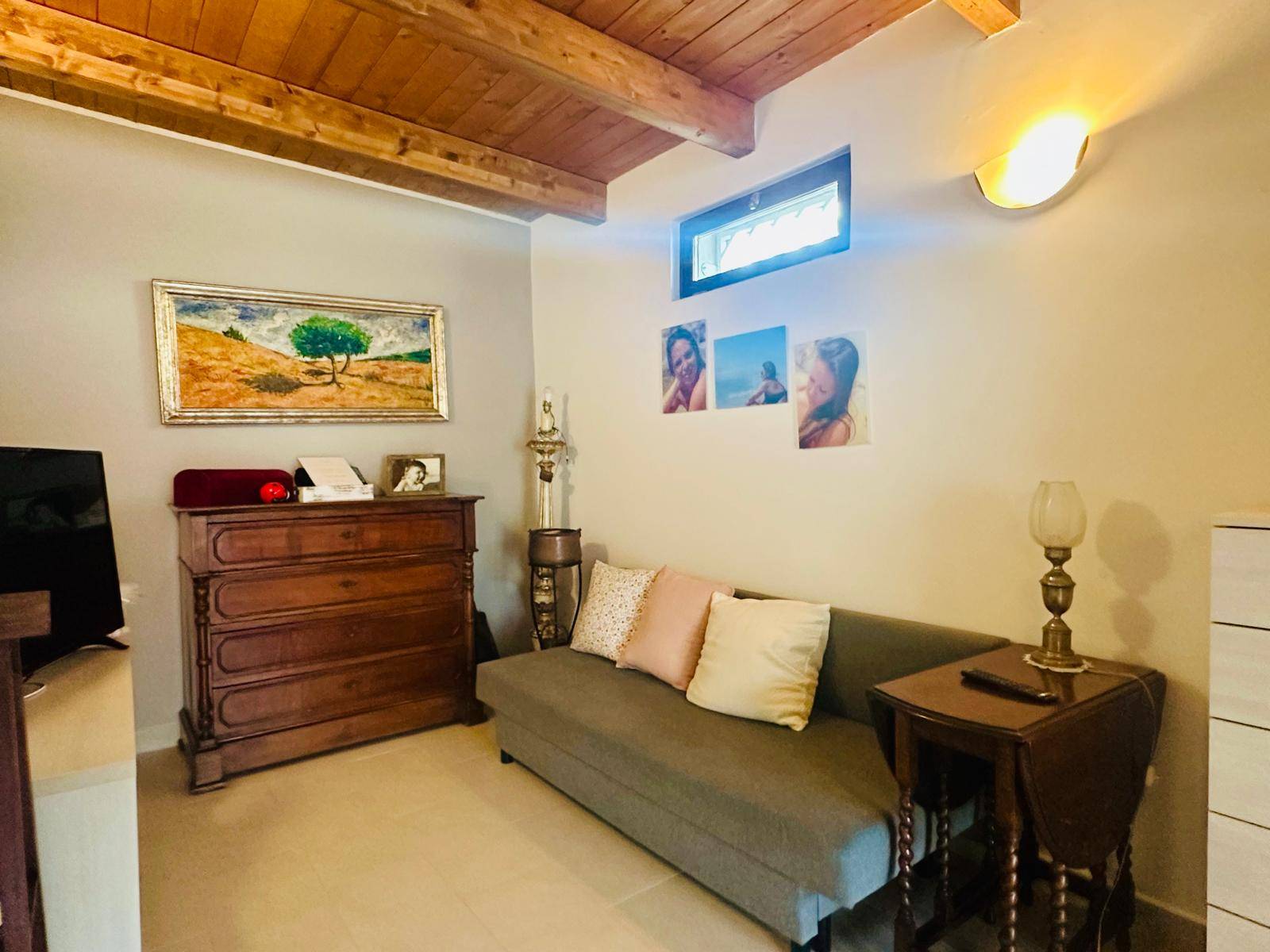 SEMINDIPENDENTE in affitto a Roma, Axa/Casalpalocco/Vitinia