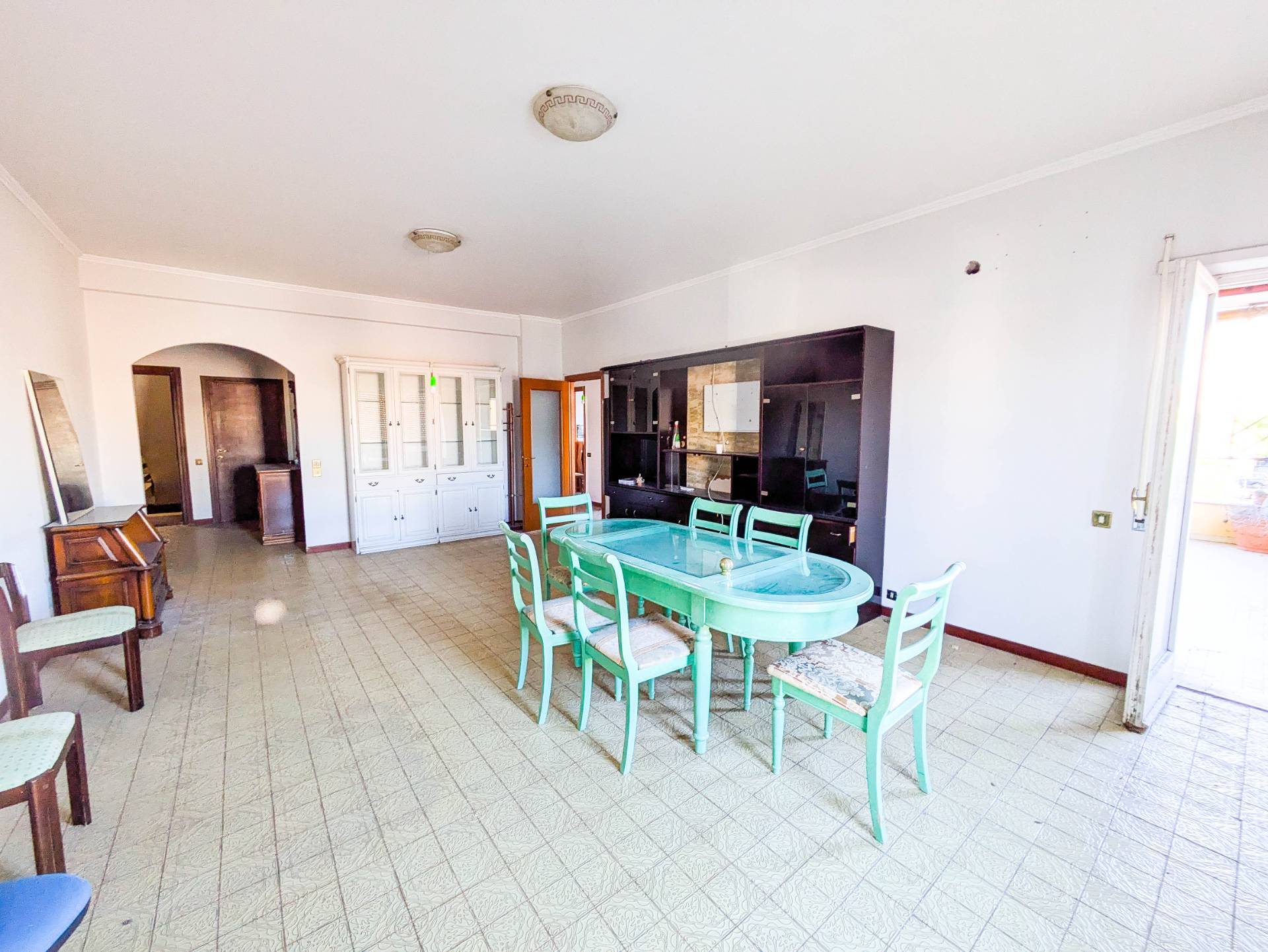 Appartamento in vendita a Roma, Ostia