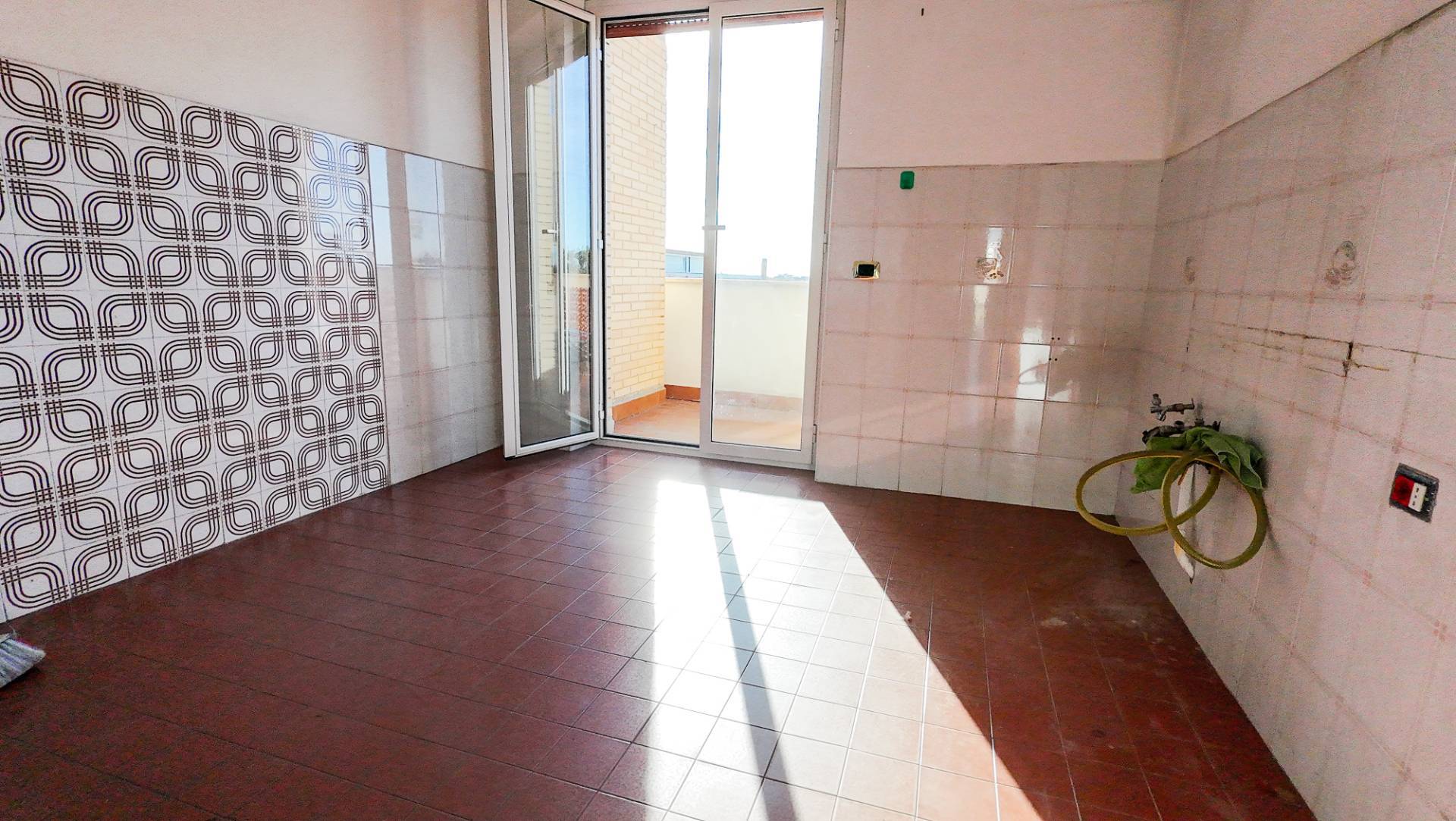 ATTICO in vendita a Fiumicino, Isola Sacra