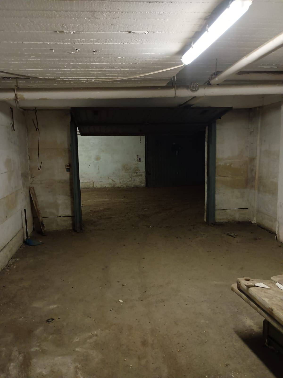 Box o garage in vendita a Roma, Ostia