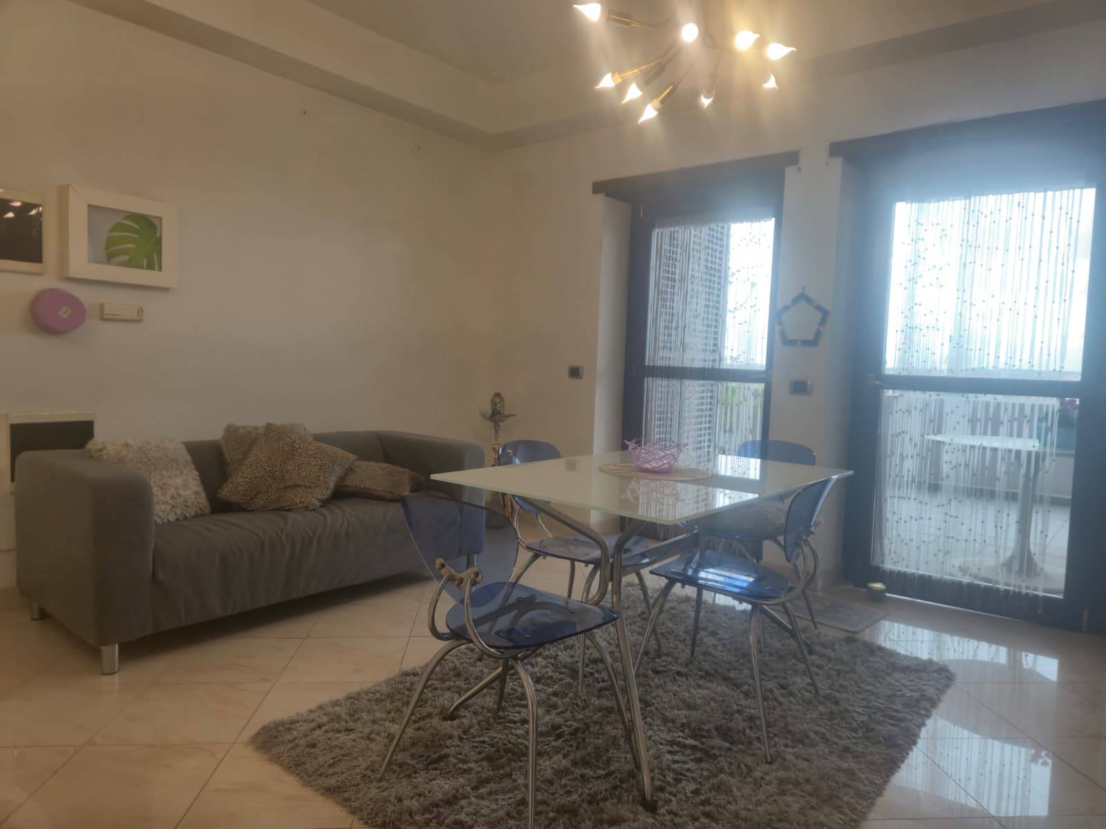 BILOCALE in vendita a Roma, EUR