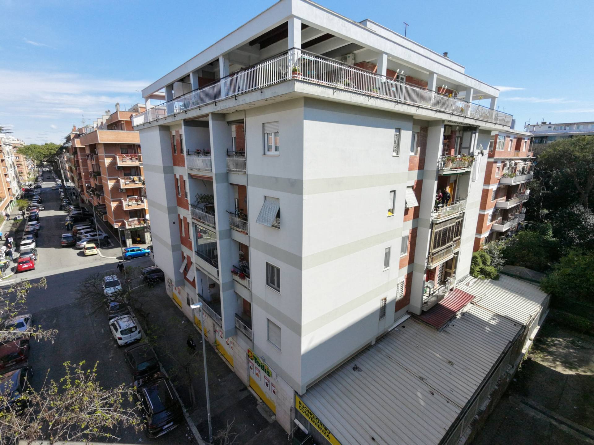 TRILOCALE in vendita a Roma, Ostia/Ostia antica