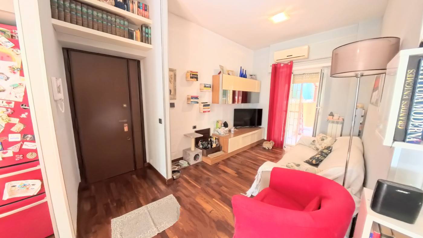 TRILOCALE in vendita a Roma, Pisana/Bravetta/Casetta Mattei