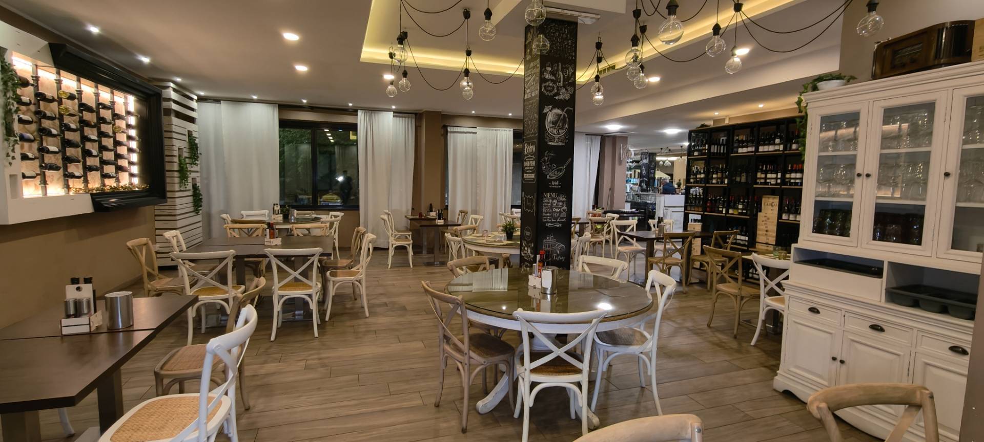 Locale commerciale in vendita a Roma, Portuense