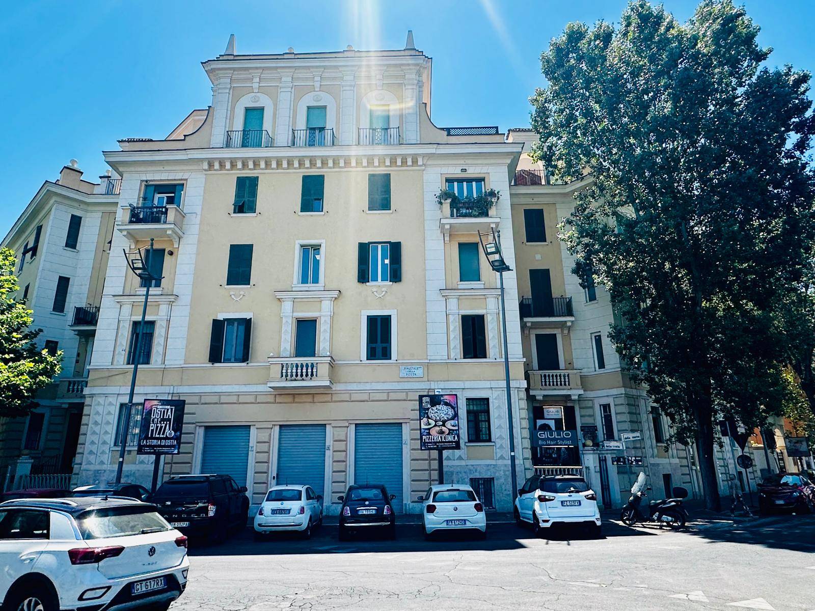 TRILOCALE in vendita a Roma, Ostia