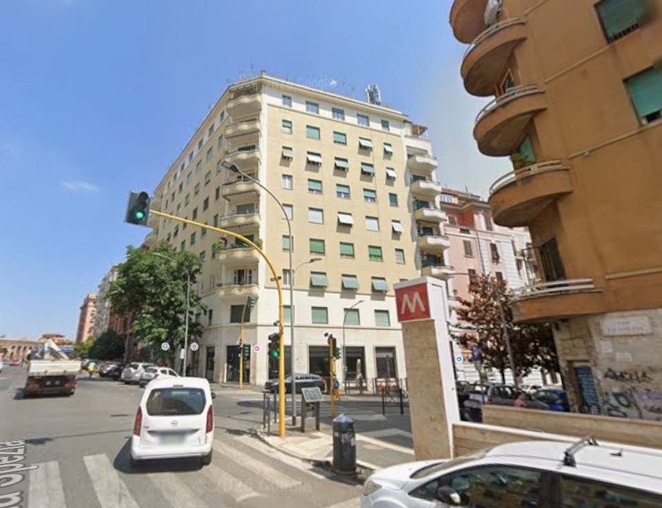 MONOLOCALE in affitto a Roma, San Giovanni/Esquilino/San Lorenzo