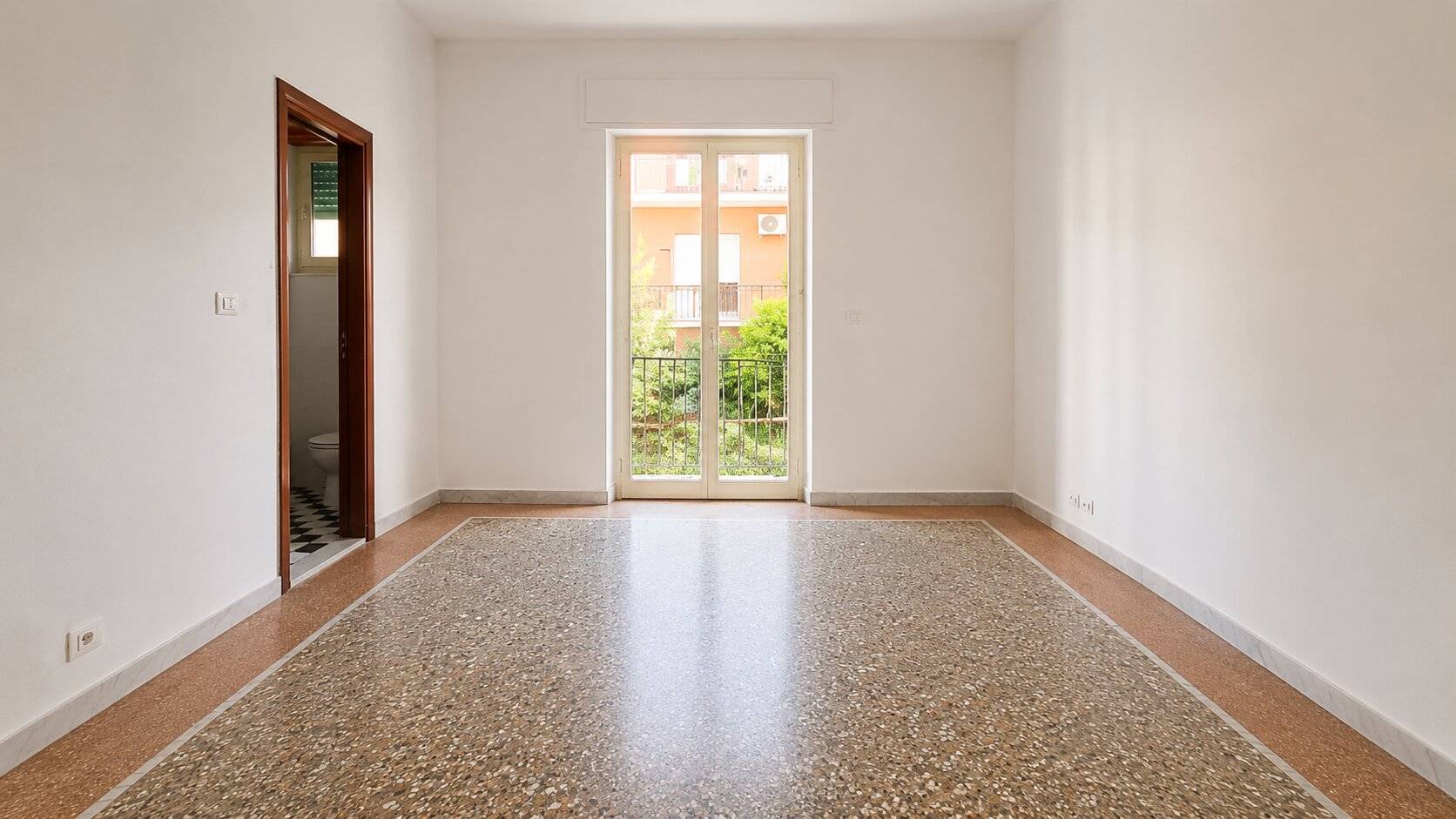 BILOCALE in vendita a Roma, Ostia