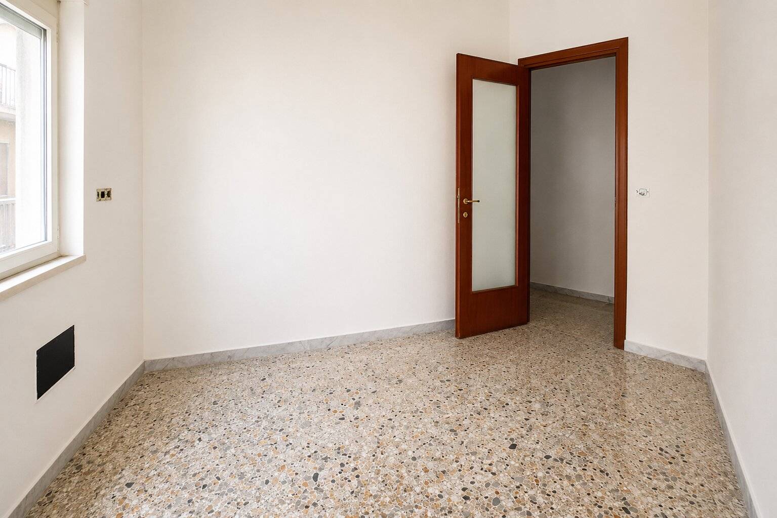BILOCALE in vendita a Roma, Ostia